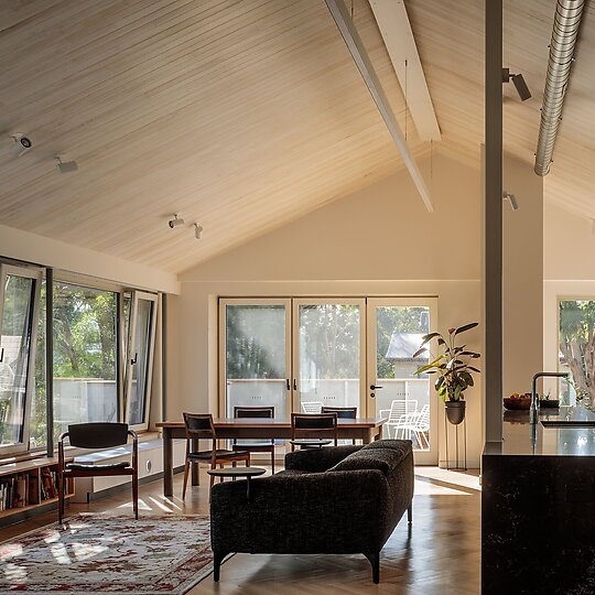 Interior photograph of Park House Northcote by Trevor Mein