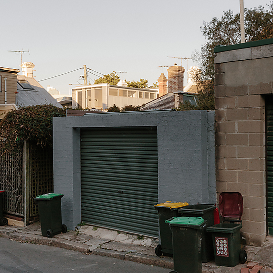 Interior photograph of Ferry Road House by Hamish McIntosh